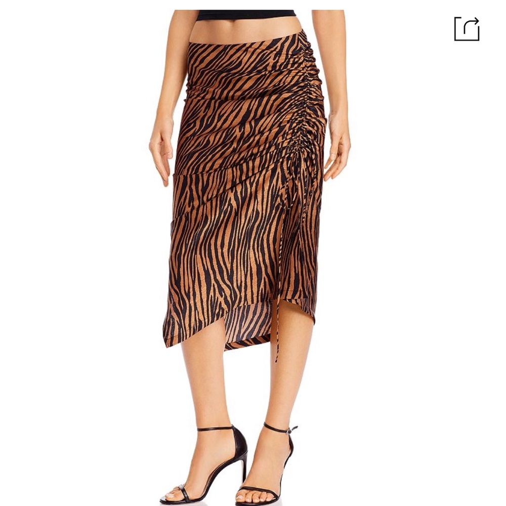 WAYF Ruched Tiger-Print Skirt